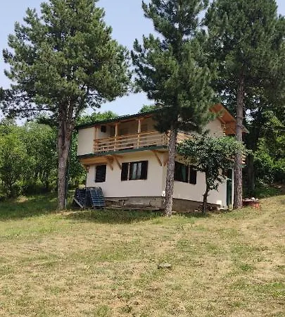 Kuca Idealna Za Odmor I Uzivanje U Vrdniku Broj 4 * ורדניק